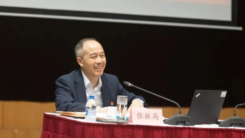張振高來公司講授黨史學(xué)習(xí)教育專題黨課，提出打造集團(tuán)高科技領(lǐng)域新高地要求